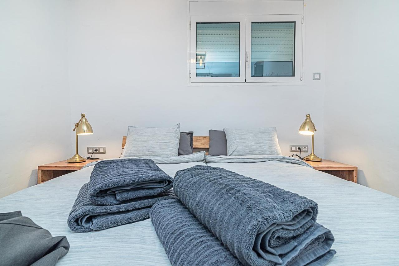 Mogan Luxury Apartment, Sea Views, Jacuzzi And Sauna. Exterior photo