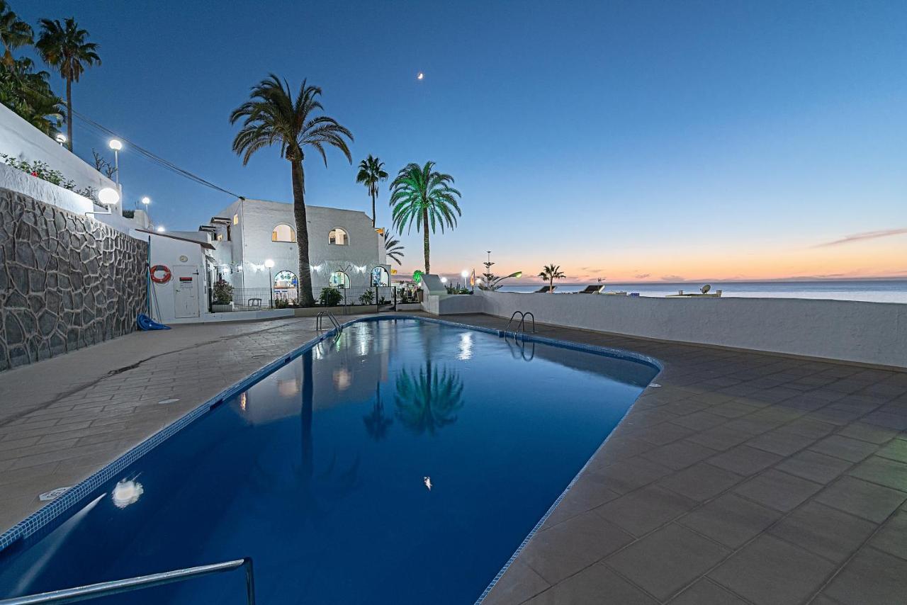 Mogan Luxury Apartment, Sea Views, Jacuzzi And Sauna. Exterior photo